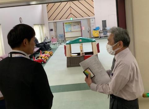 職員の方に施設についてご説明いただきました。