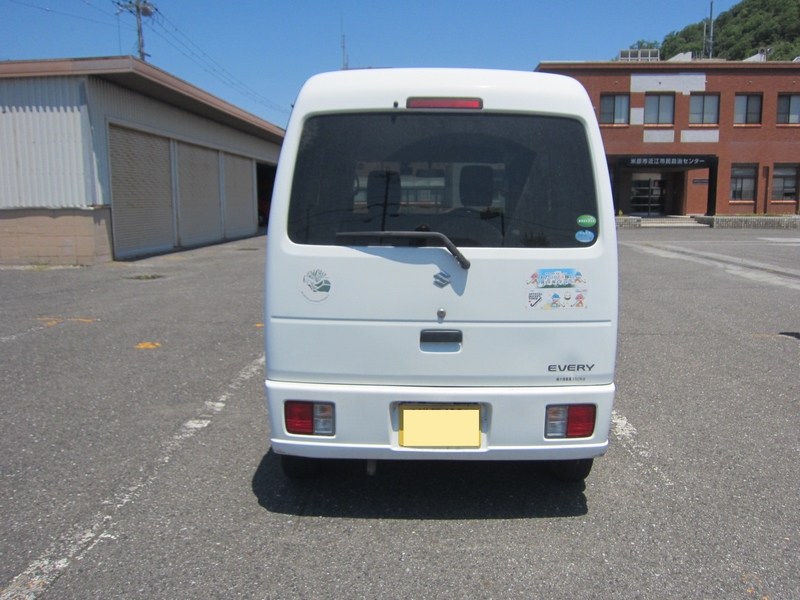 物品番号4軽自動車外観背面の画像