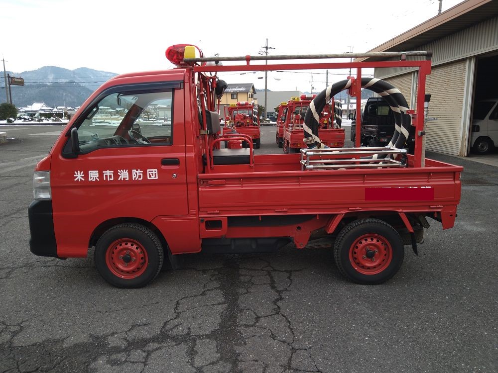 物品番号4消防ポンプ積載車4外観左側面の画像