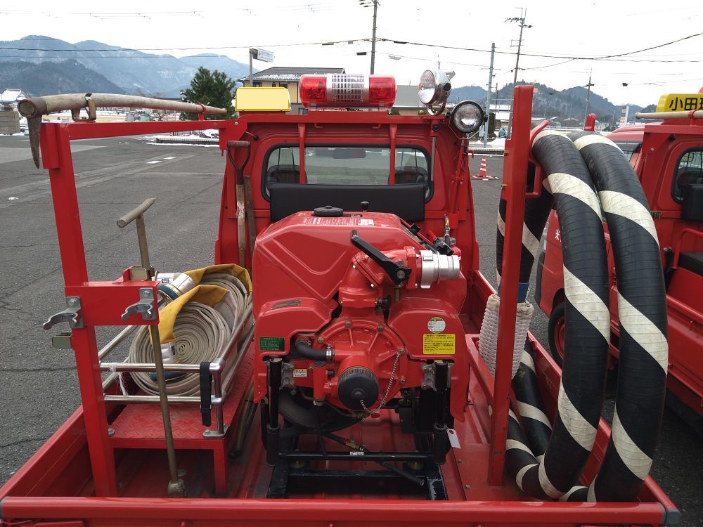 物品番号1消防ポンプ積載車1後部荷台の画像