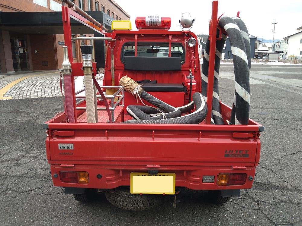 物品番号2消防ポンプ積載車2外観背面の画像