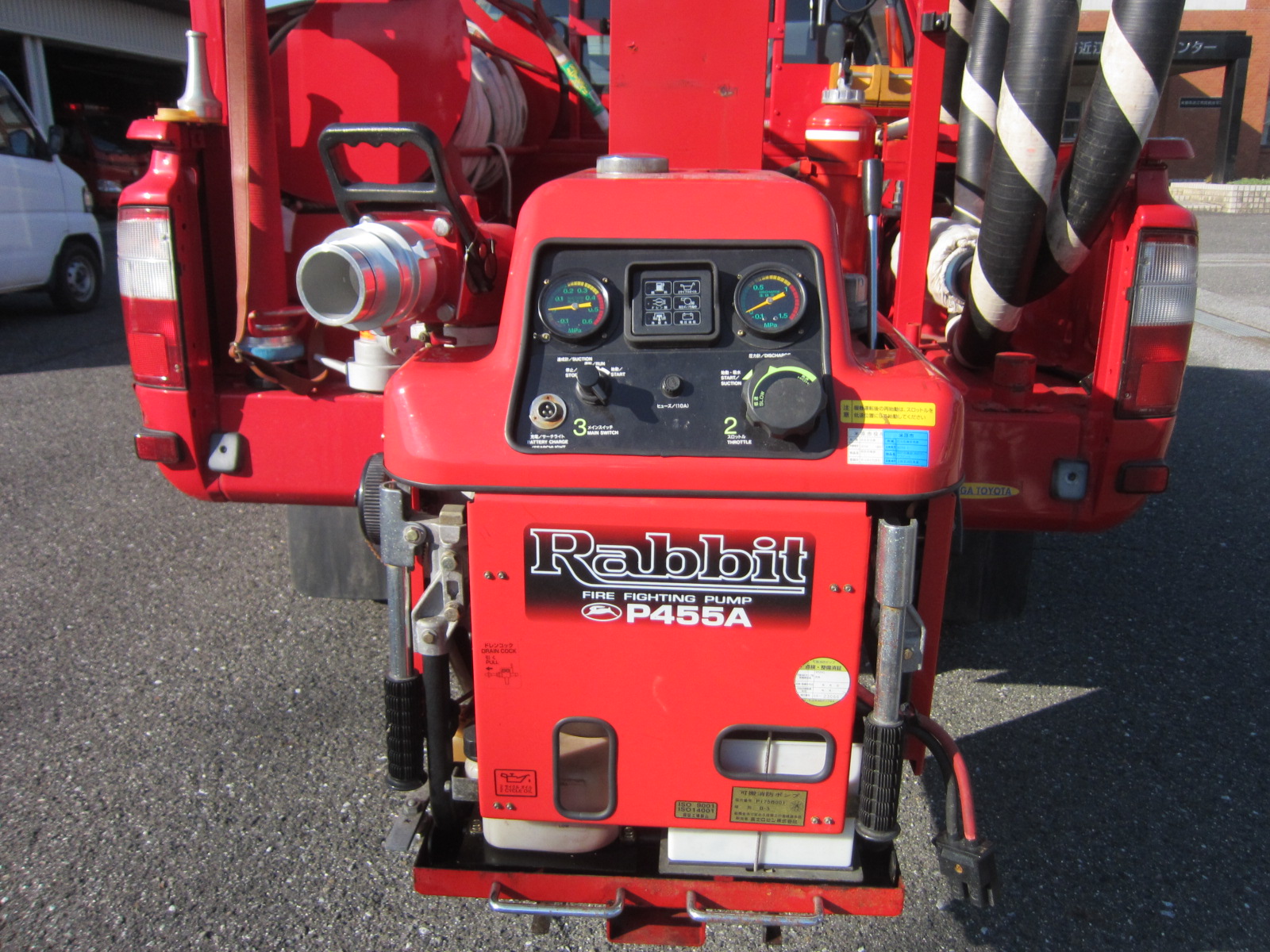 物品番号3消防ポンプ積載車3可搬式ポンプの画像