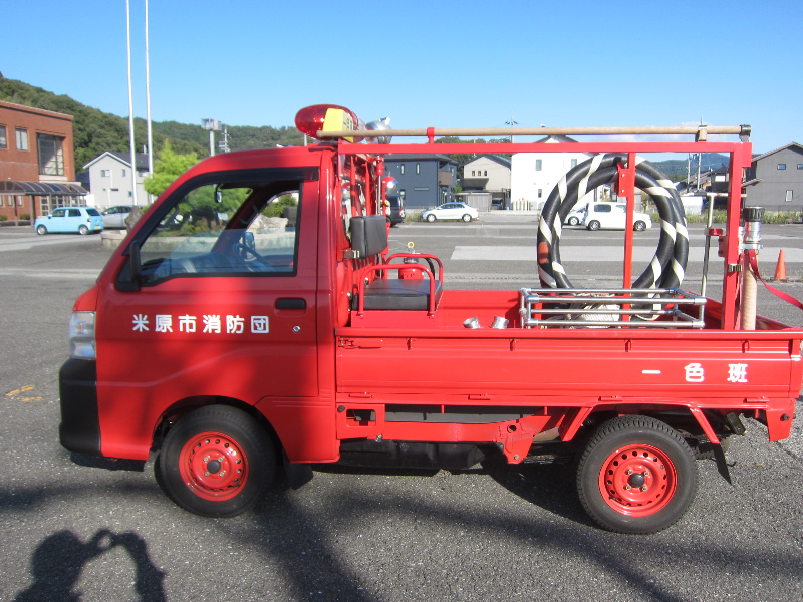 物品番号5消防ポンプ積載車5外観左側面の画像