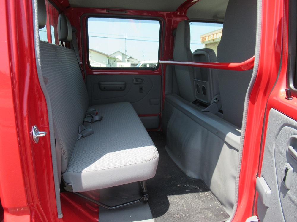物品番号1消防ポンプ積載車1車内の画像
