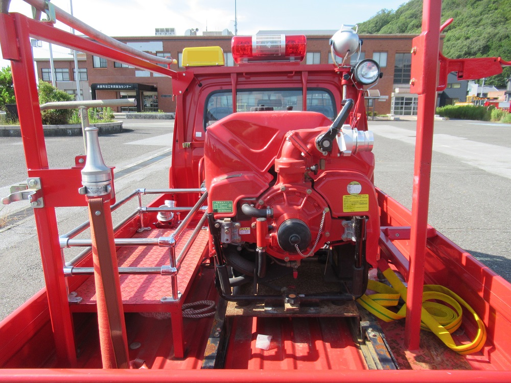 物品番号3消防ポンプ積載車3後部荷台の画像
