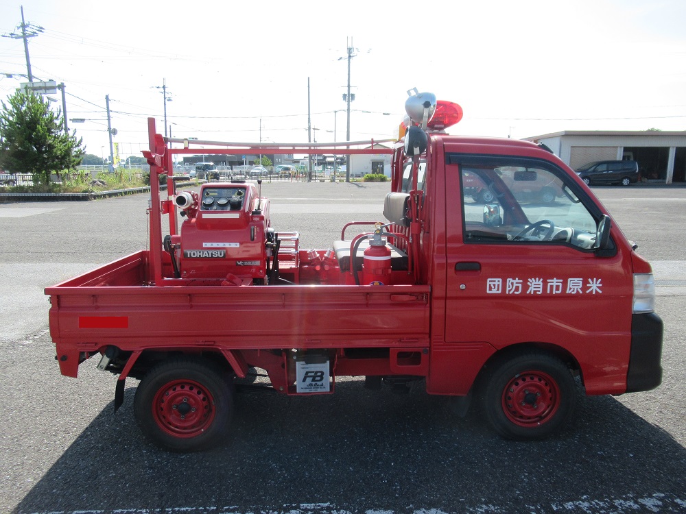 物品番号3消防ポンプ積載車3外観右側面の画像