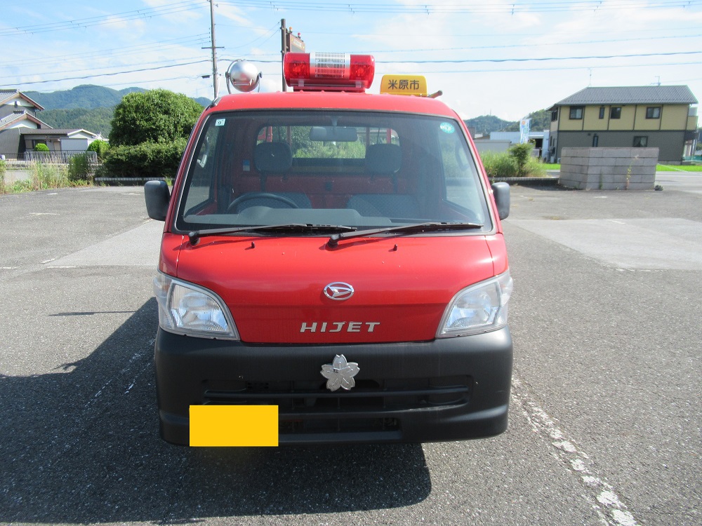 物品番号4消防ポンプ積載車4外観正面の画像