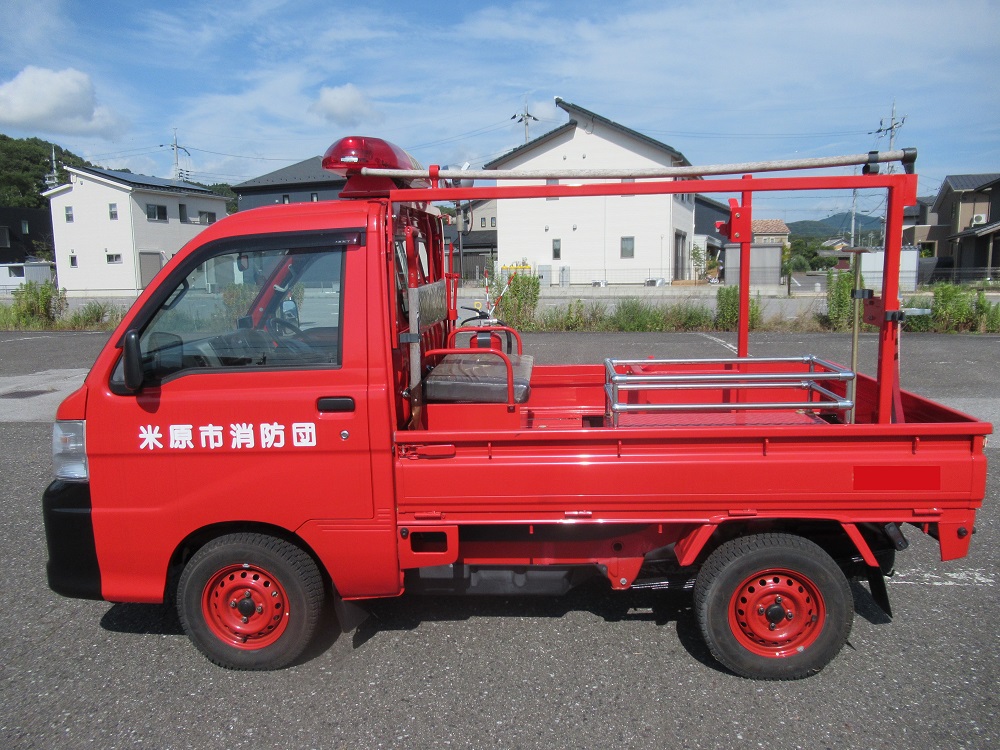 物品番号6消防ポンプ積載車6外観左側面の画像